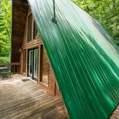 Haven at the Red- Hot Tub, Firepit, 5 mins from Natural Bridge