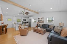 50 Shades of Slade | Pet Friendly w/ Hot Tub, Firepit + Prime Slade Location - Image 2