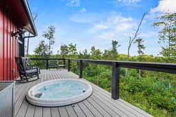 A Red River Barnhouse- Hot tub, Firepit, Gas Fireplace - Image 2
