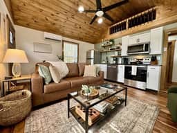 Alone at Last | Hot Tub, Fireplace + Romantic RRG Retreat - Image 3