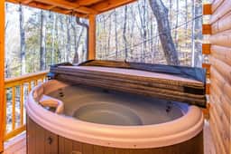Cozy Canopy- Hot Tub, Firepit, Covered Deck, WiFi - Image 2
