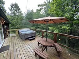 Muir Valley Vista- Hot Tub, Firepit, Pet Friendly, WiFi - Image 5