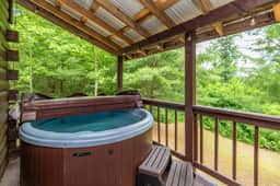 Pilot Point- Hot Tub, Pet Friendly, Firepit, Covered Deck - Image 2