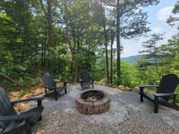 Skyline Chalet- WiFi, Gas Fireplace, Firepit - Image 3