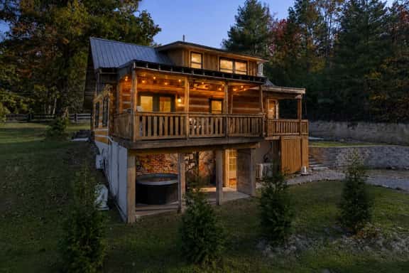 The Rock House | Karaoke Stage, Hot Tub + Speakeasy - Image 1