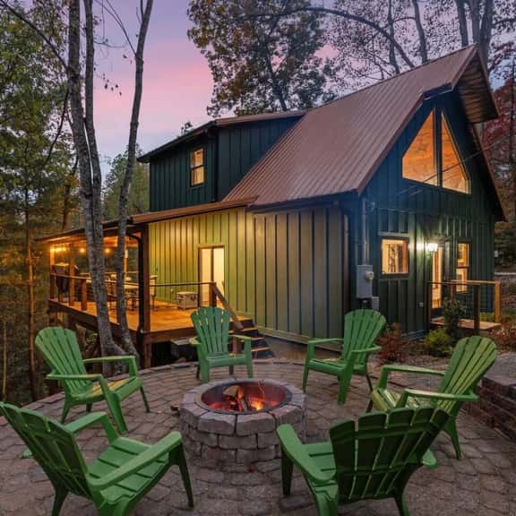 Anchor Point- Hot Tub, Firepit, Ping Pong - Image 1