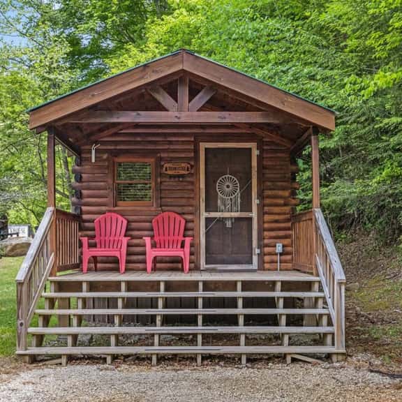 Dreamcatcher- Firepit, WiFi, Private Hiking, 4 mins to Natural Bridge - Image 1