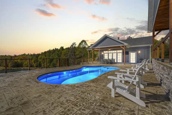 Calaboose Retreat- Hot Tub, Outdoor Pool, Pool Table, FirePit, Fireplace - Image 2