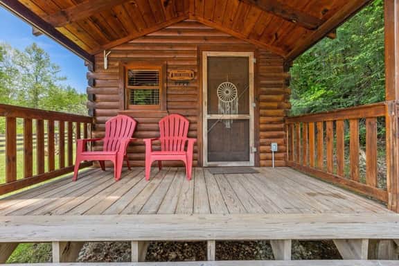Dreamcatcher- Firepit, WiFi, Private Hiking, 4 mins to Natural Bridge - Image 5
