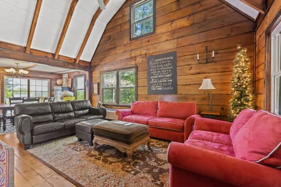 Knotty By Nature- Pet Friendly, Firepit, WiFi, 150 Acres - Image 2