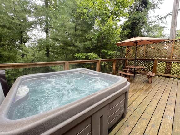 Muir Valley Vista- Hot Tub, Firepit, Pet Friendly, WiFi - Image 2