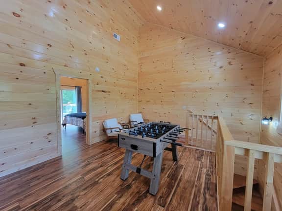 Skyline Chalet- WiFi, Gas Fireplace, Firepit - Image 5